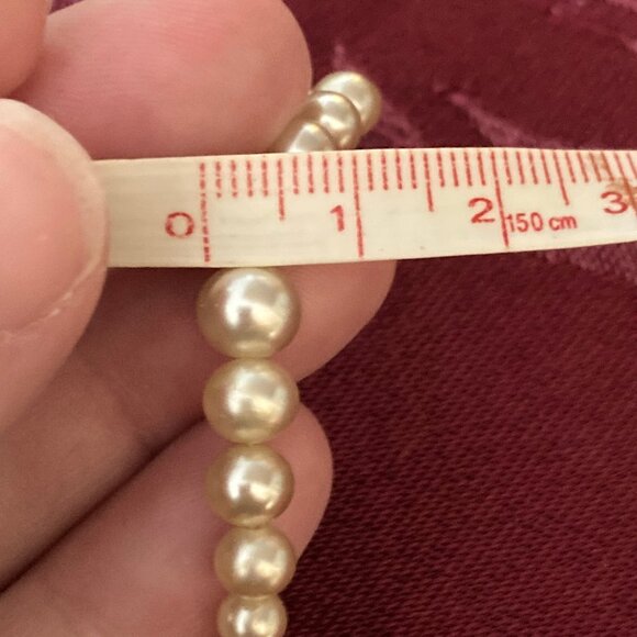 Vintage Graduated Faux Pearl Choker/Collar Necklace - Picture 5 of 6
